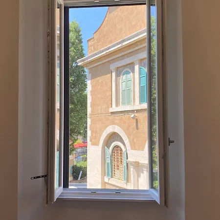 Vittoria Terrace Apartment *